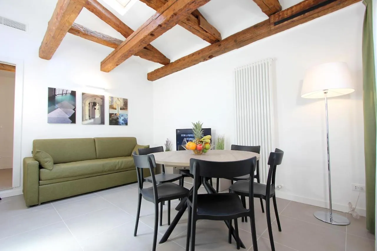 Residence Degli Artisti Venice Italy