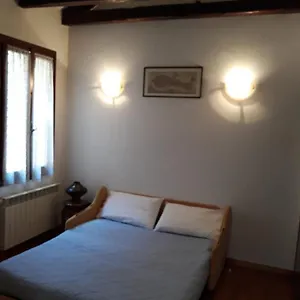 Holiday home San Barnaba Artist's District House, Venice